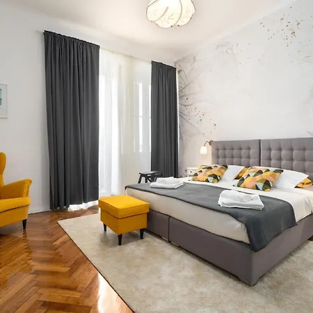 Romeo And Juliet With Balcony And Sea View Apartman *